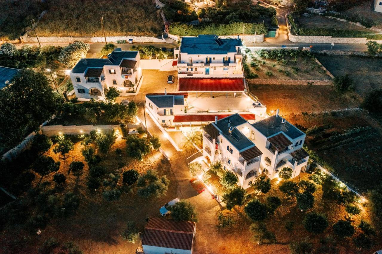 Theofilos Appartements Livadi  Экстерьер фото